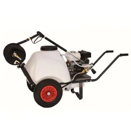 Pressure Washer with Bowser